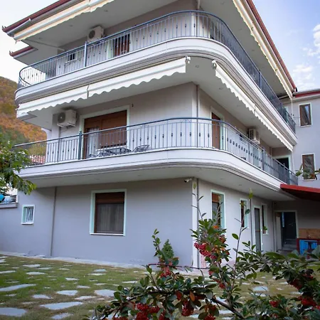 House Venetia Apartmán *