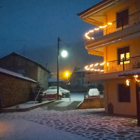 House Venetia * Órma